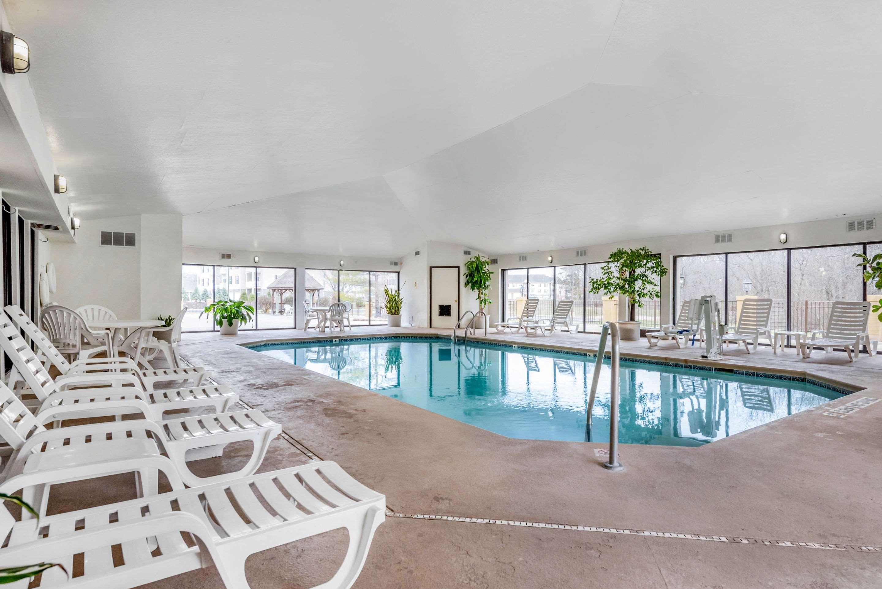 Comfort Suites Lafayette University Area Eksteriør bilde