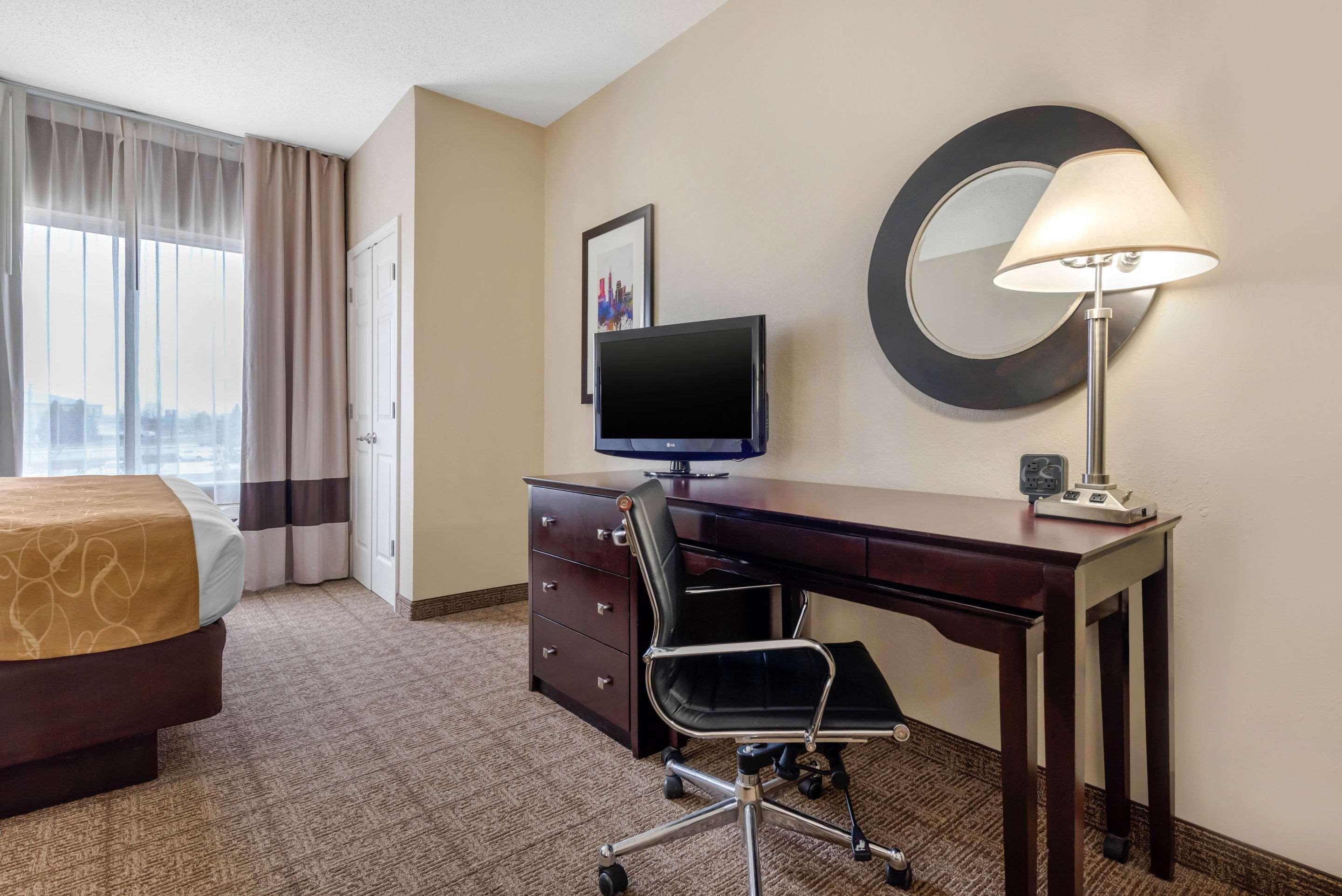 Comfort Suites Lafayette University Area Eksteriør bilde