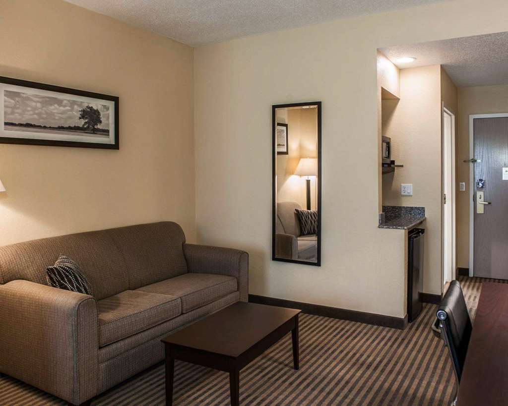 Comfort Suites Lafayette University Area Rom bilde